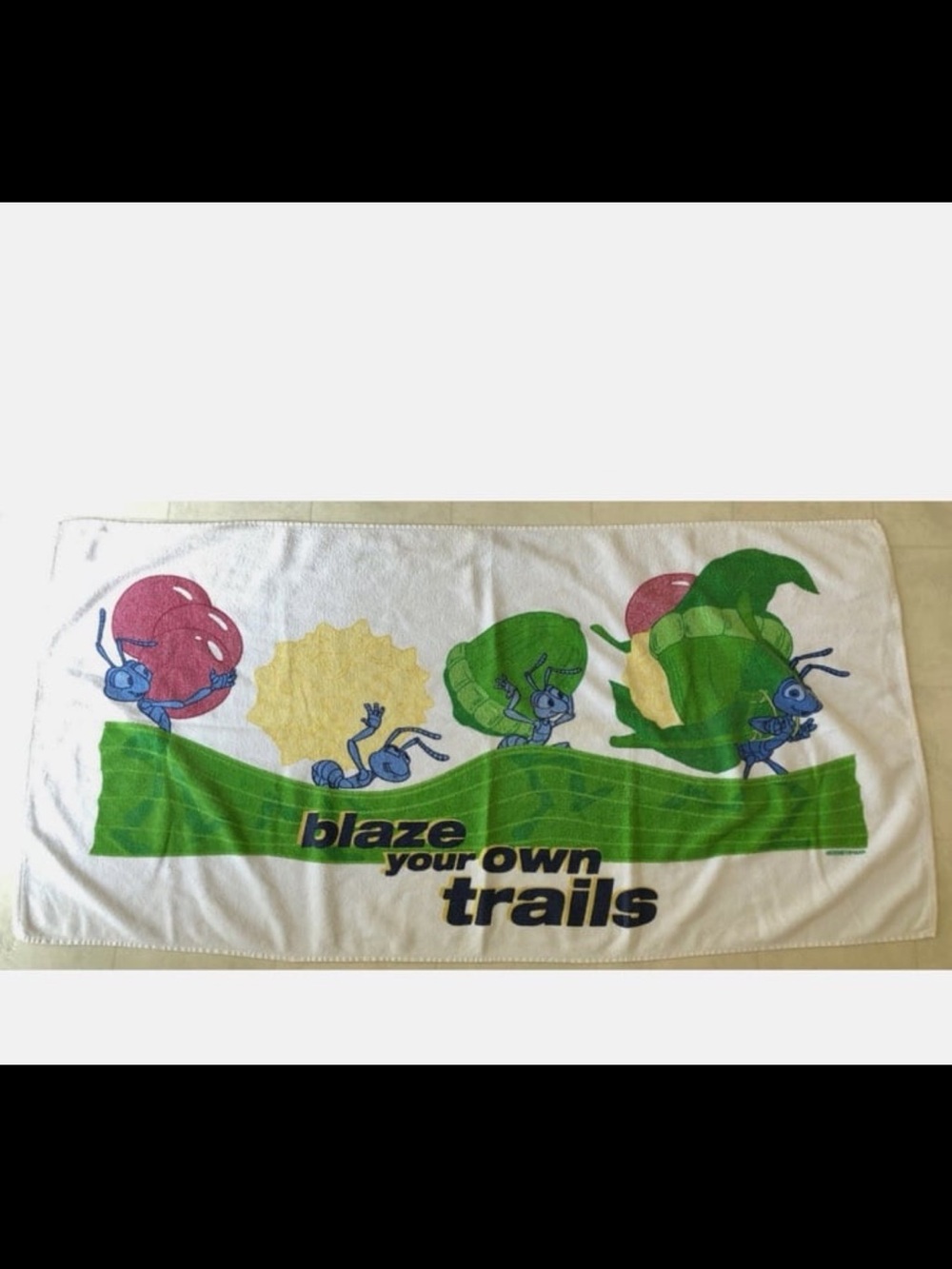 Disney A BUGS LIFE Very Rare Beach Pool Towel Pixar Blaze Your Trail 90s